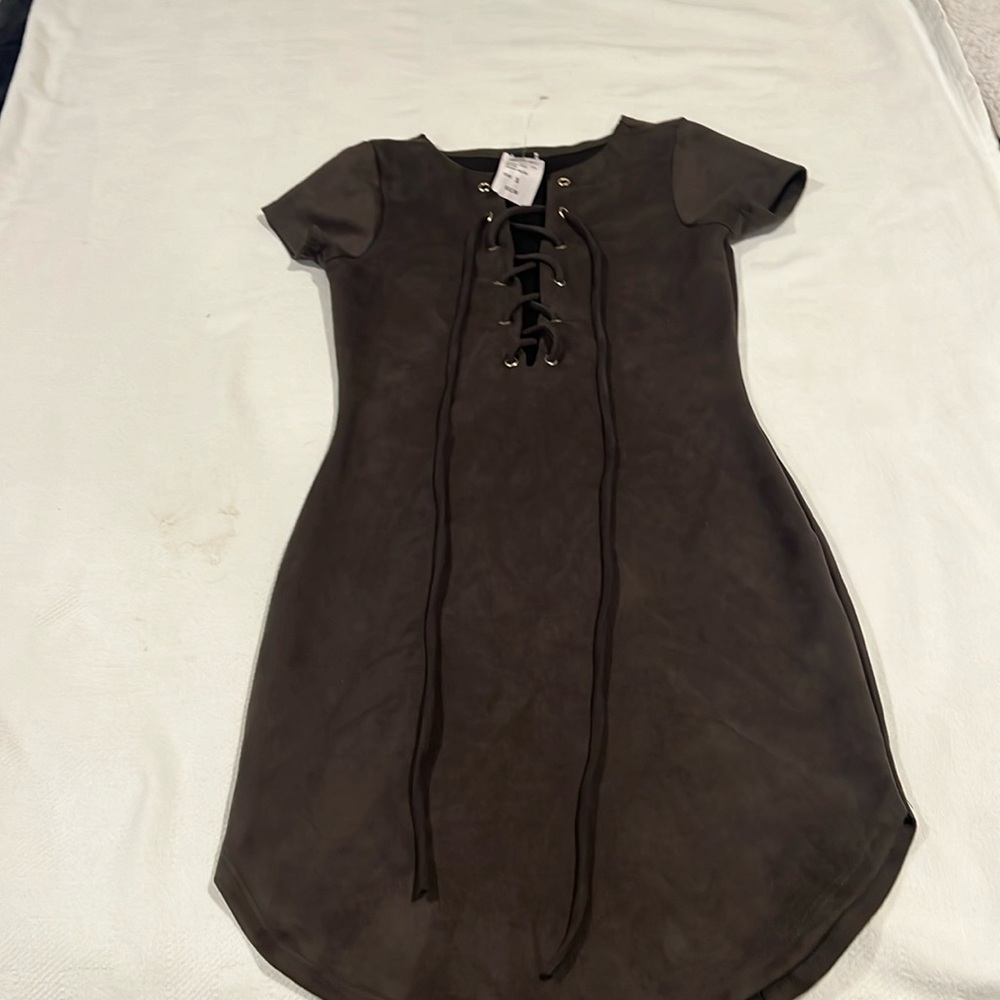 NWT Windsor dark grey Suede dress